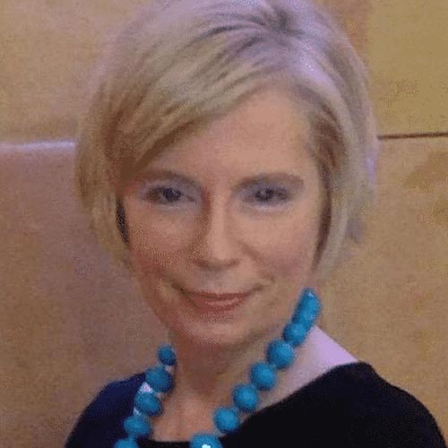 Gretchen Manning Headshot